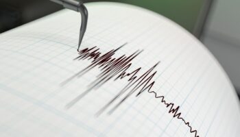 balikesirin sindirgi ilcesinde bir deprem daha meydana geldi zOiAUTgd