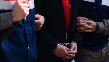 bir yilda 145 milyon tllik para akisi olan tefecilere operasyon 6BmirAVp