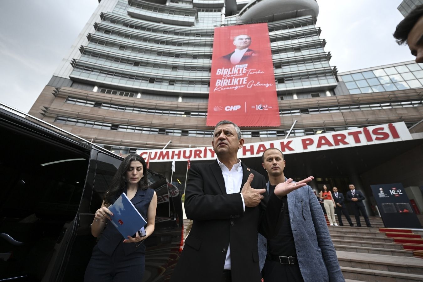 chp genel baskani ozgur ozelden kurultay aciklamasi 0 ABK8zd4l