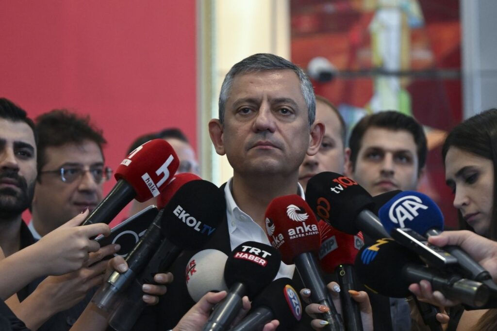 chp genel baskani ozgur ozelden kurultay aciklamasi QbE7te8U