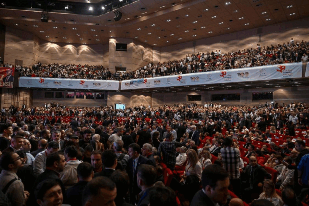 chp istanbul kongresi iptal edildi mevcut yonetim gorevden alindi XPkNzOV1