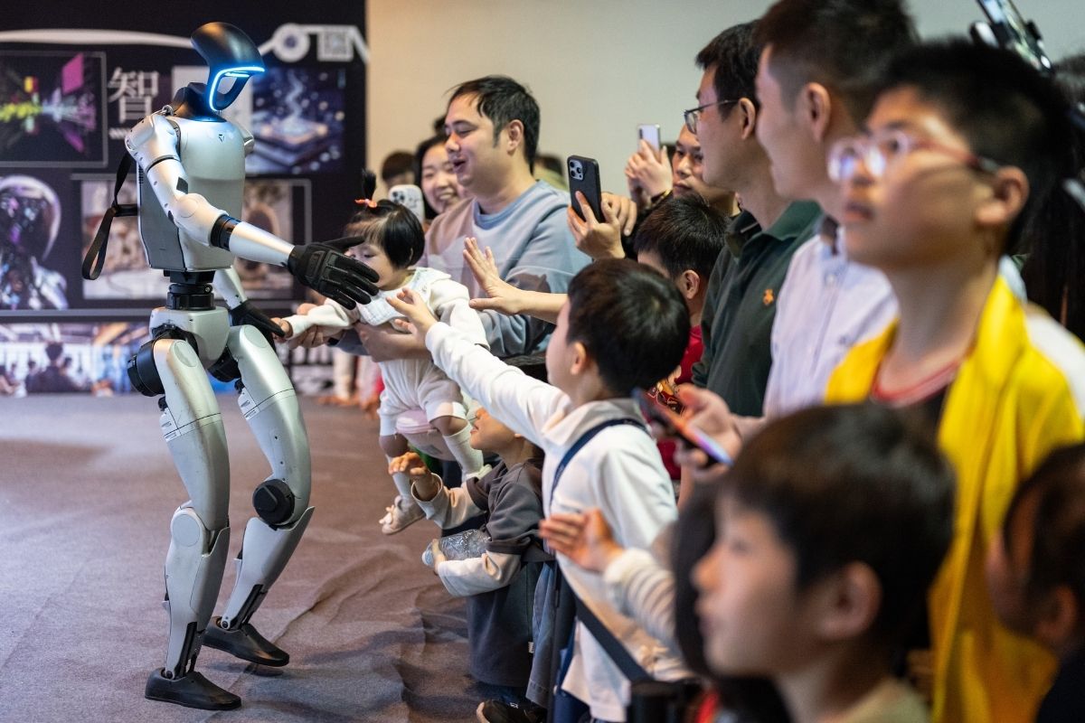 cinde yapay zeka robotlar gorucuye cikti 1 Mdv8TZEy