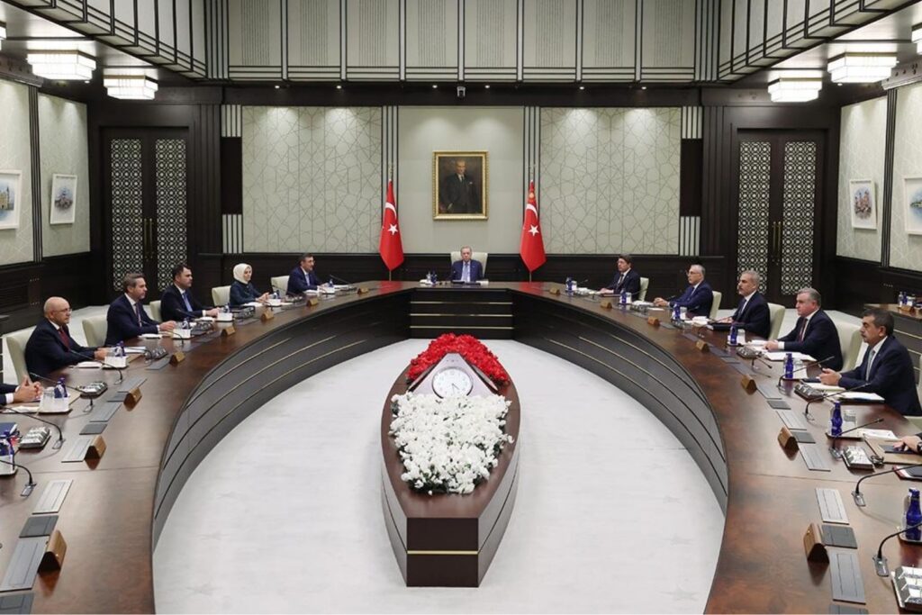 cumhurbaskanligi kabinesi erdogan baskanliginda bestepede toplandi vrLF3wte