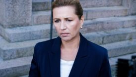 danimarka basbakani mette frederiksen gronlanddan tarihteki zorunlu dogum kontrolu nedeniyle ozur diledi 37siIrfZ
