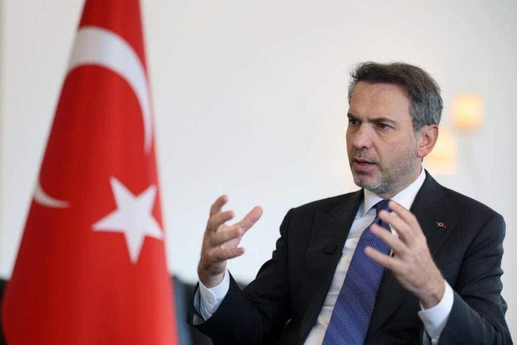 enerji bakani bayraktar cinli dongfangla ruzgar turbini uretim tesisi kurmayi degerlendirdiklerini bildirdi s7ndWwyK