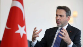 enerji bakani bayraktar cinli dongfangla ruzgar turbini uretim tesisi kurmayi degerlendirdiklerini bildirdi s7ndWwyK
