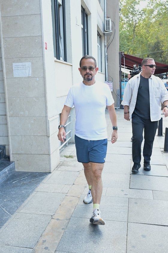 esas holdingin yonetim kurulu baskani ali sabancinin ozel kamerali bebek turu 0 6hGL6fNL