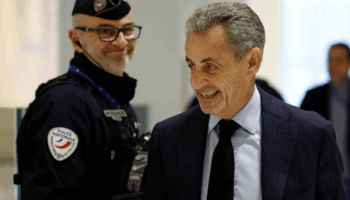 eski fransa cumhurbaskani sarkozy yolsuzluk davasinda suclu bulundu 6iFgDBw7