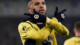 fenerbahce suudi arabistandan gelen astronomik tekliflere ragmen youssef en nesyriyi satmayi dusunmuyor 9DHzCiXh