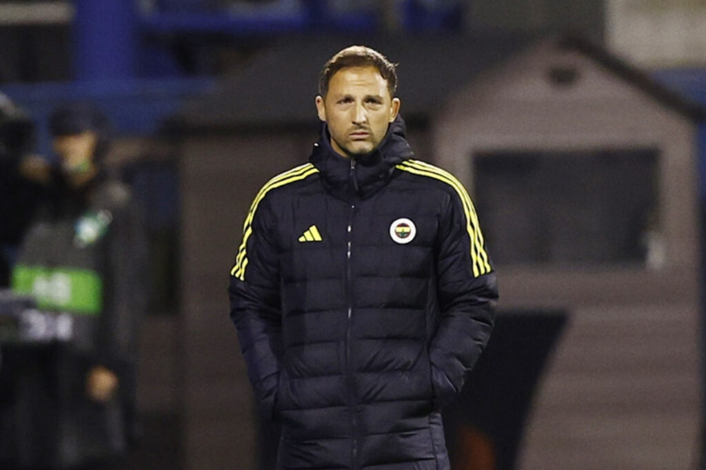 fenerbahcede kotu gidisat sonrasi tedesconun gelecegi tartisiliyor sadettin saranin karari bugun aciklanacak 6LSQC7cy