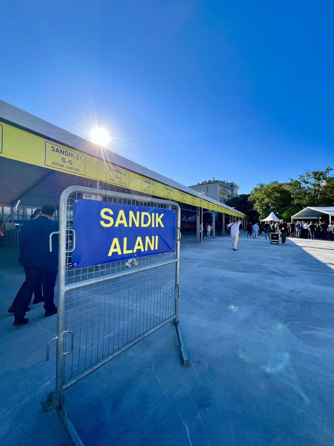fenerbahcede secim gunu ali koc ve sadettin saran baskanlik icin yarisiyor 0 R5ZtkPp5