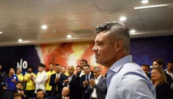 fenerbahcenin yeni baskani sadettin saran maas oyunu omurgasizlarin isi surem 15 yil bu zinciri Z5GjpccX