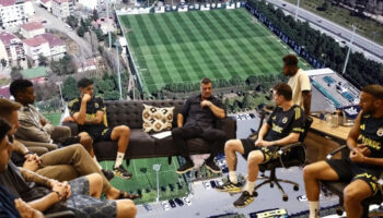 fenerbahcenin yeni baskani sadettin saran sirketlerindeki gorevleri devretti samandiranin yeni patronu oldu yY5a4kFE