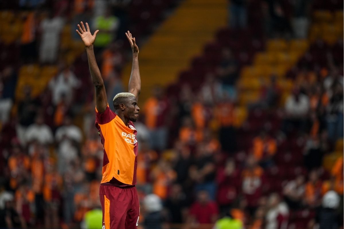 galatasaray sakatlanan osimhen icin nijeryaya ozel ucak yolladi 0 bphN9IwK