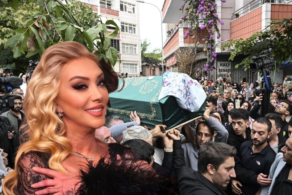 gullunun kizinin ifadesi roman havasi oynuyordu alkollu oldugu icin dengesini kaybedip dustu 4DTTCPIA