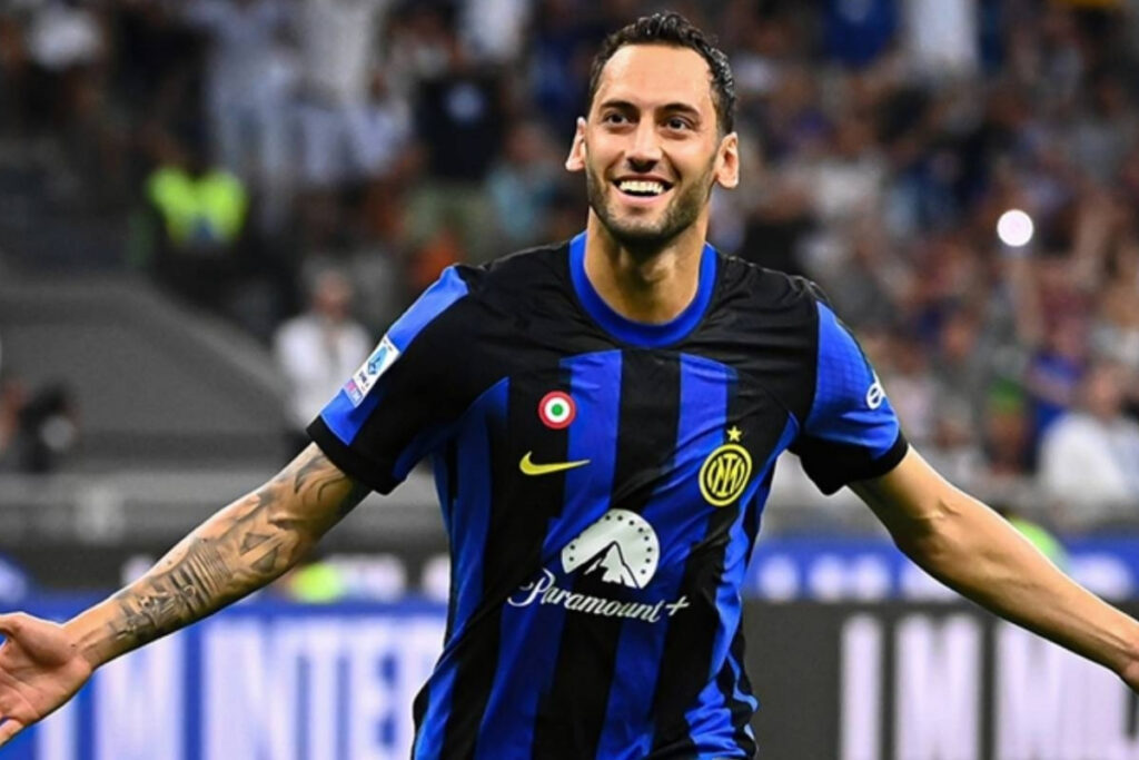 hakan calhanoglu galatasaraya transferi icin intere baski yapiyor bonservis bedelinde indirim talebi bU8RJbN5