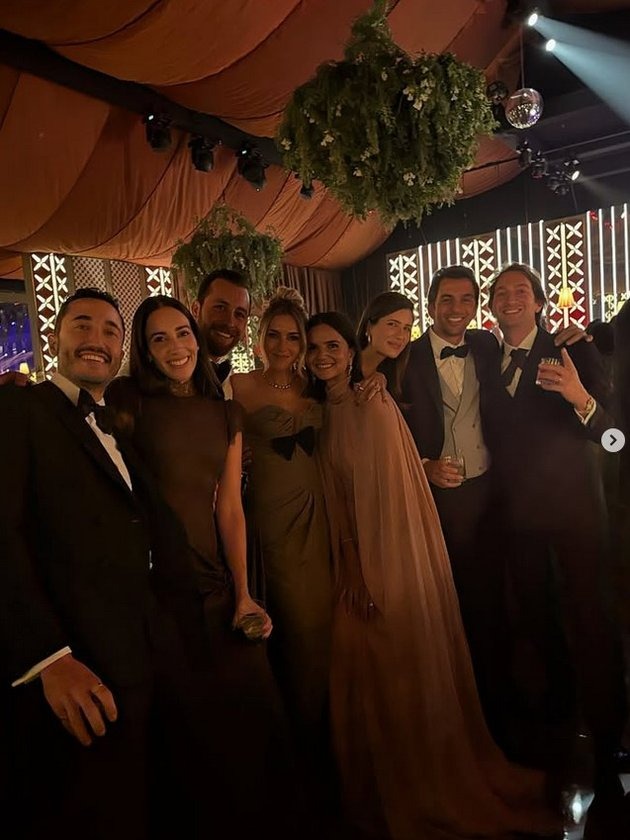 hakkolar dugun icin aile boyu isvicrede 0 S7gABD6n