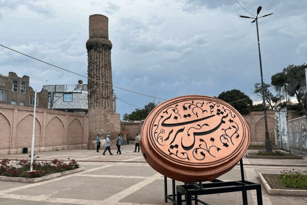 iran sems i tebrizinin turbesine turk ziyaretcileri bekliyor nicOAcZZ