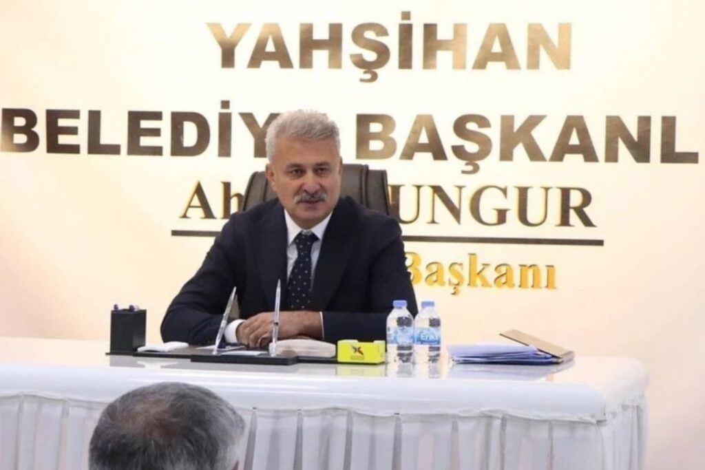 irtik p sorusturmasi kapsaminda gozaltina alinan ak partili yahsihan belediye baskani ahmet sungura ihrac talebi fv7EDger
