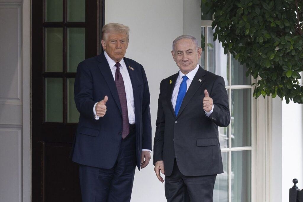 israil basini netanyahunun katar basbakanindan doha saldirisi icin ozur diledigini yazdi E3TAs8Rg