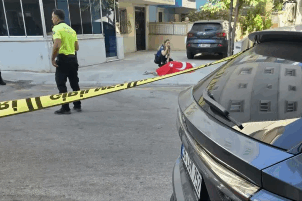 izmir balcovada karakola saldiri iki polis sehit oldu s86iQ8Zs