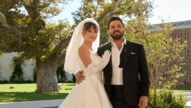 izmirde evlenen sevda erginci ve efe saydut dugunlerini sakiz adasinda yapti aVgYL9Tv