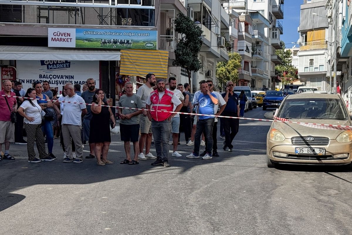 izmirdeki karakol saldirisinin ardindaki yalniz kurt detayi pd yazari feramuzerdinuyarmisti 3