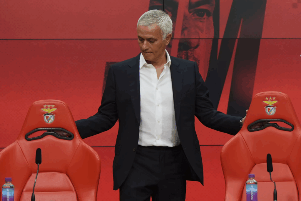 jose mourinho benfica ile ilk macini 3 0 kazandi l7buHWuL