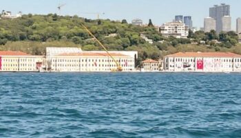 kabatas erkek lisesi ogrencileri saray yurduna kavustu FmCezYYY