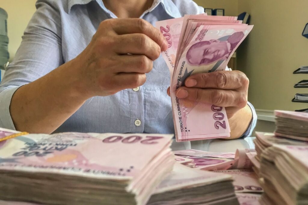 maas haczine duzenleme asgari ucrete en fazla yuzde 10 haciz uygulanabilecek QxGigpxa