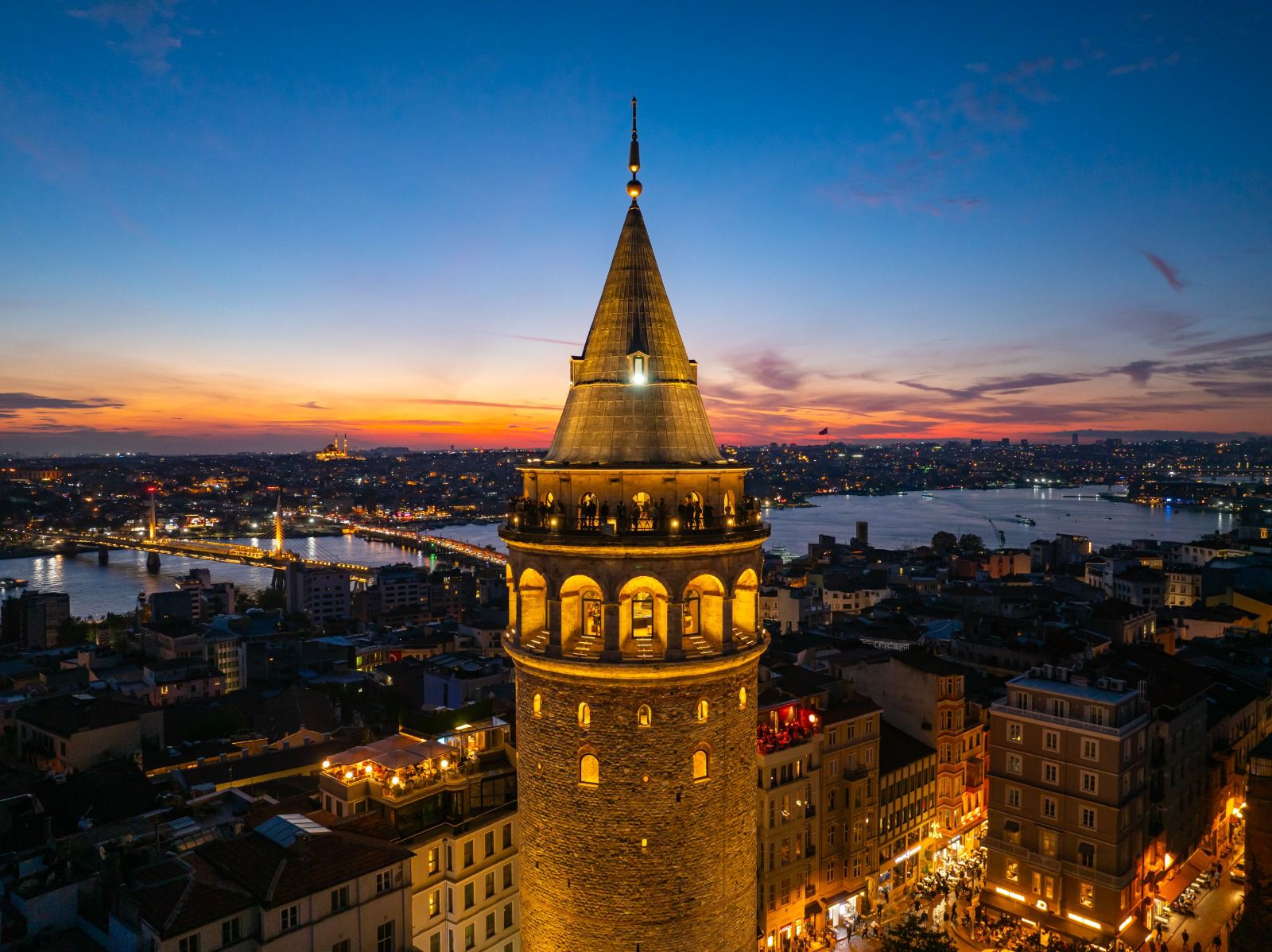 muze ve oren yerleri 2025 yilinin ilk 8 ayinda 216 milyon milyon ziyaretci agirladi dpGcqytD
