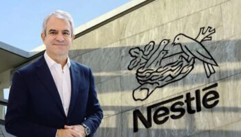 nestle yasak ask nedeniyle sirketin ceosu laurent freixeyi kovdu yerine nespressonun ceosu omar philipp DJZHHyCD