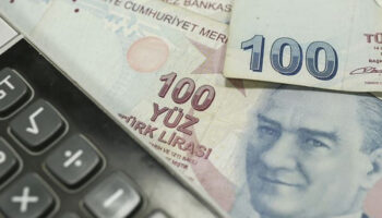 politika faizinin yuzde 405e inmesine ragmen bankalar mevduat kapmak icin yuzde 48e varan faizler LzbqHuFl