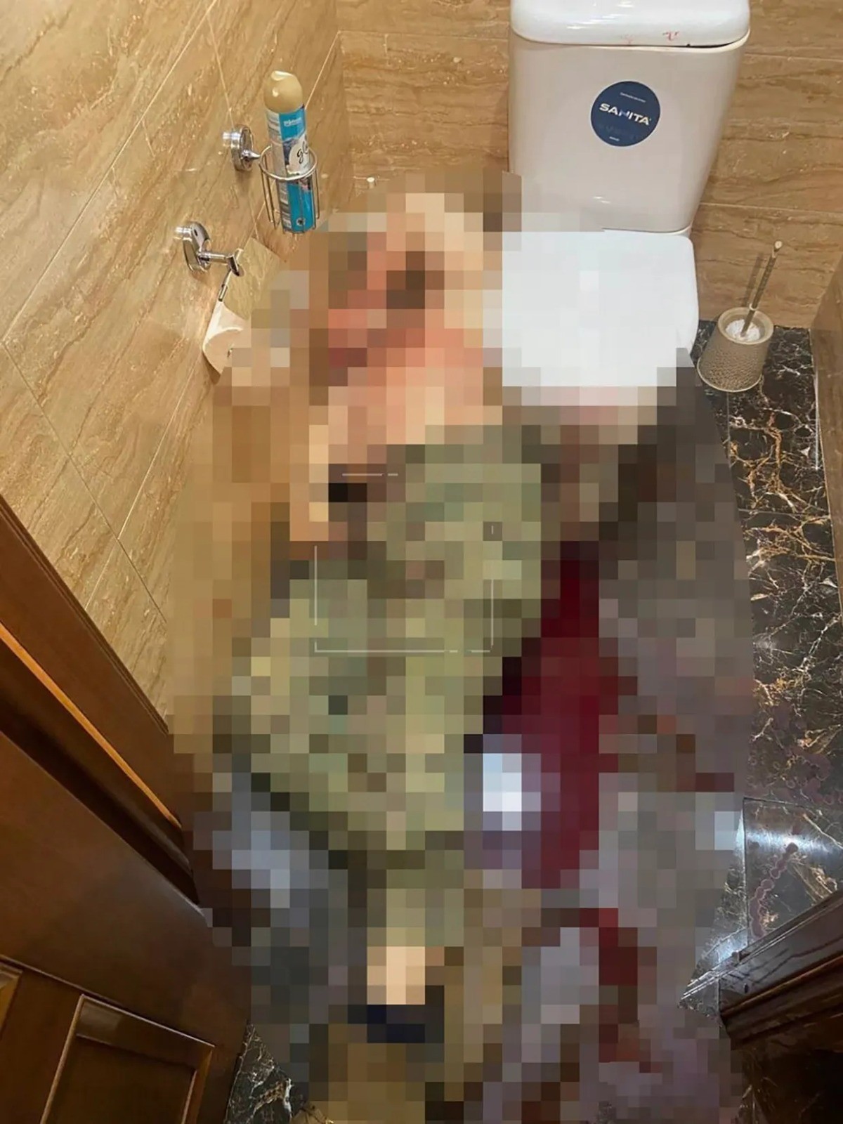 rusyanin en zengin gumrukcusu boris avagyan mahkemeden firar ettikten sonra sigindigi konsoloslukta olu bulundu Pf74Paj7