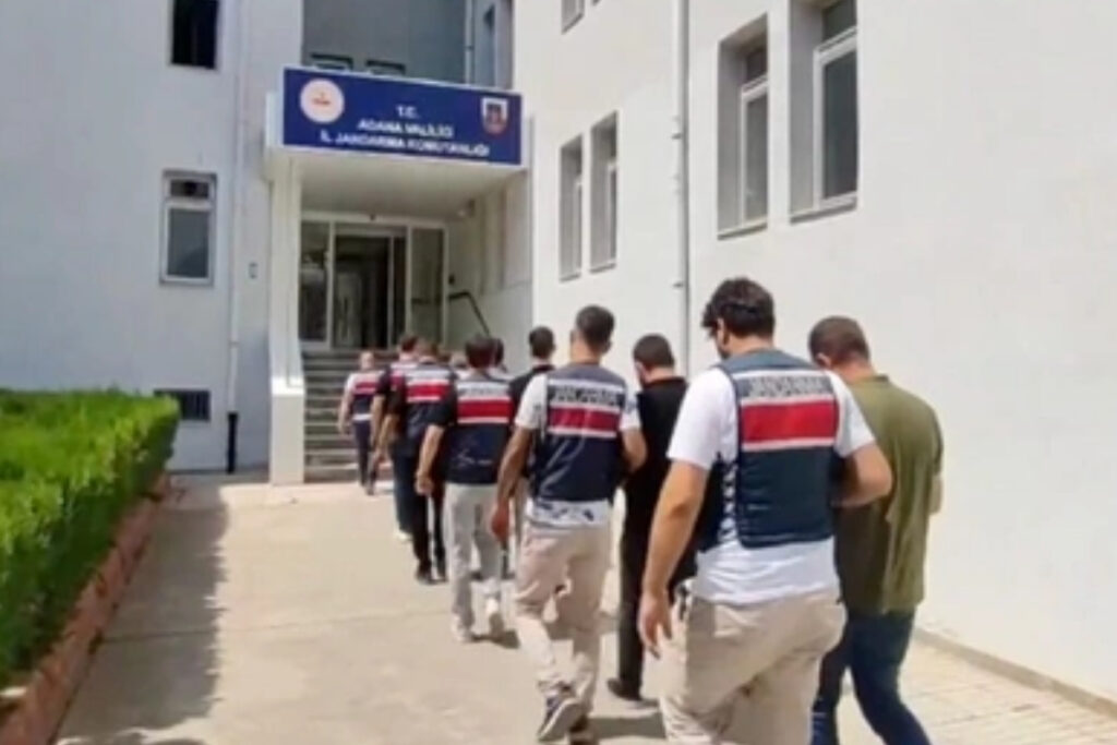 siber suclarla mucadele operasyonlarinda 34 supheli yakalandi NSsHYIeA