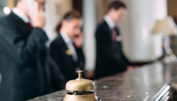 ticaret bakanligi ve reklam kurulu haksiz uygulama ve yaniltici tanitim yapan turizm isletmelerine yaz TWXakDey