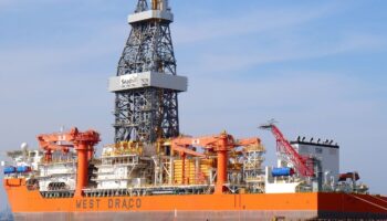 tpaonun 490 milyon dolara satin aldigi west draco mersin tasucu limanina geldi qqLBDY1Z