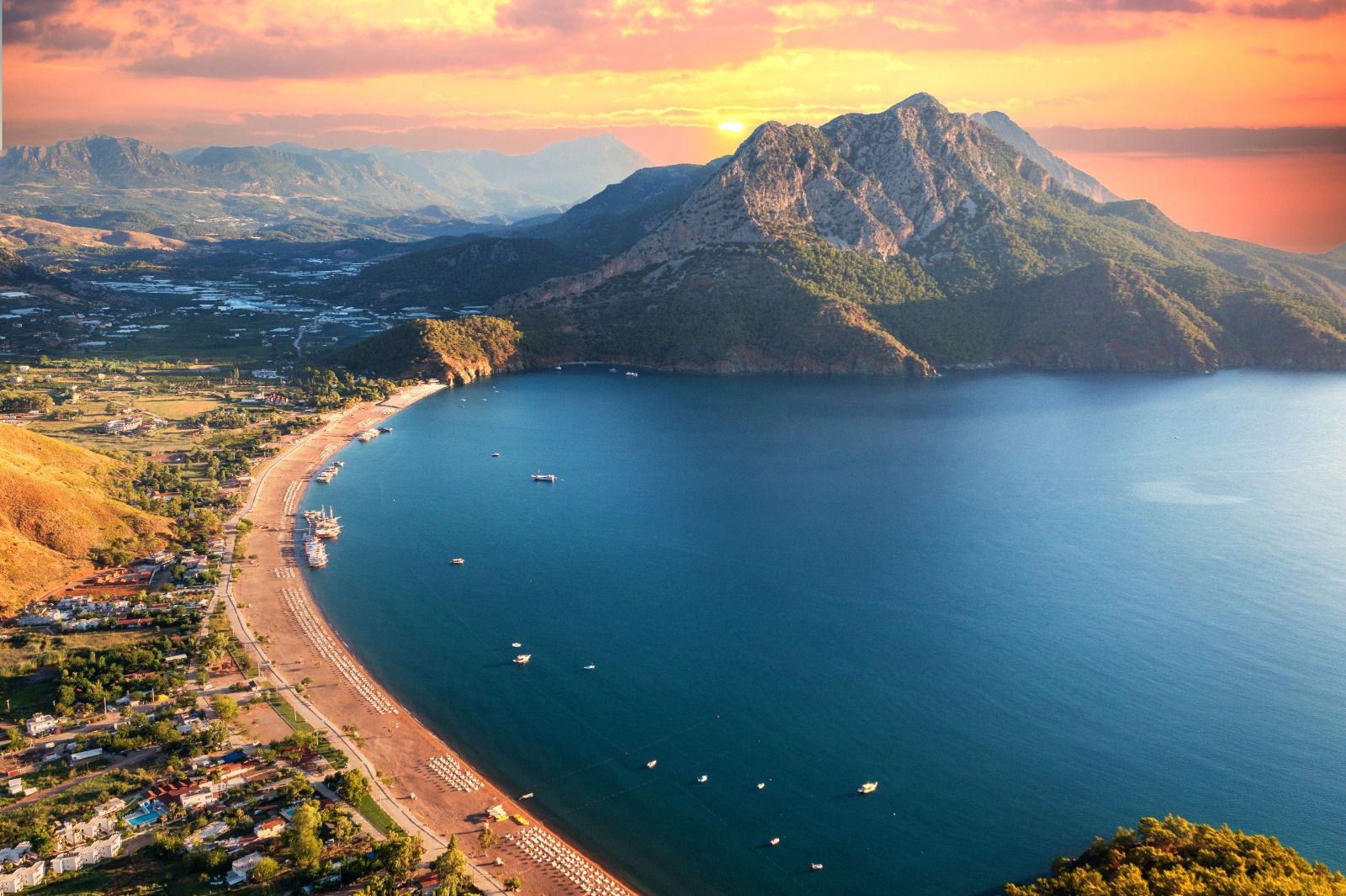 turkiye 2025 agustosunda 69 milyon yabanci ziyaretci agirlayarak turizmde istikrarini pekistirdi 0 B495ciGp