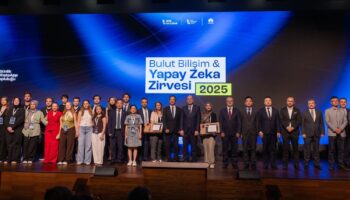 ulastirma ve altyapi bakan yardimcisi huawei ar ge kodlama maratonunda konustu yapay zeka caginin esigindeyiz bbABM4e9