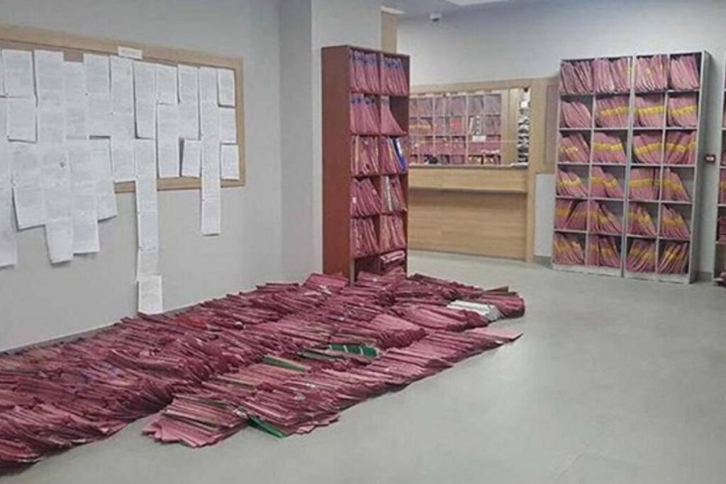 uyap verileri alarm veriyor son bir yilda 2 milyon artisla icra ve iflas dosyalari FavFtOyl