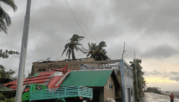 vietnamda yaklasan bualoi tayfunu nedeniyle 250 bin kisi tahliye hazirliklari yapiyor S23bnsZG