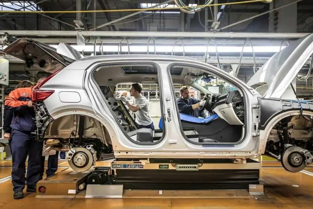 volvo abdde tarife politikalarina uyum icin yeni hibrit model uretimine baslayacagini acikladi iBL5O6nm
