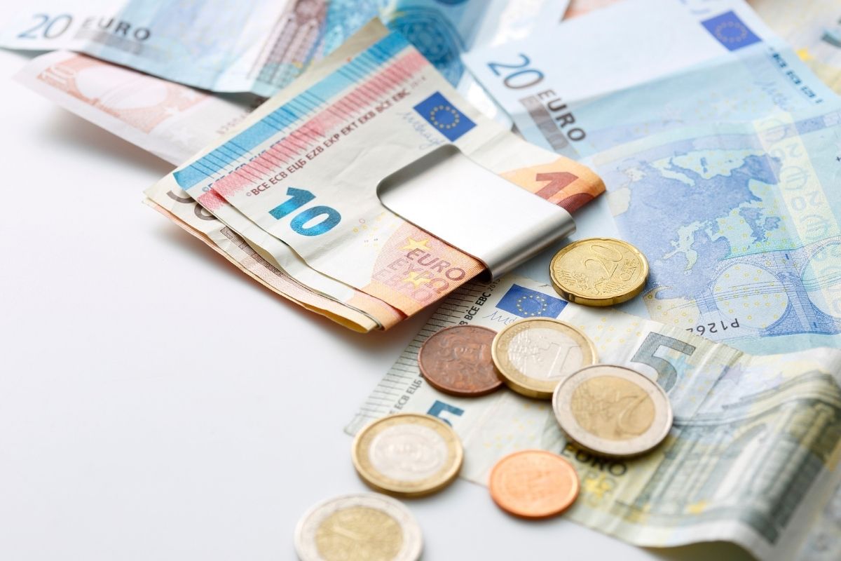wall streetin onde gelen bankalarindan carpici euro tahmini 1 DMb17seW