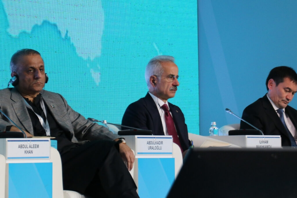 yavuz sultan selim koprusune istanbul kuzey demiryolu gecisi projesi ihalesi bu yil 7MIJHOqP