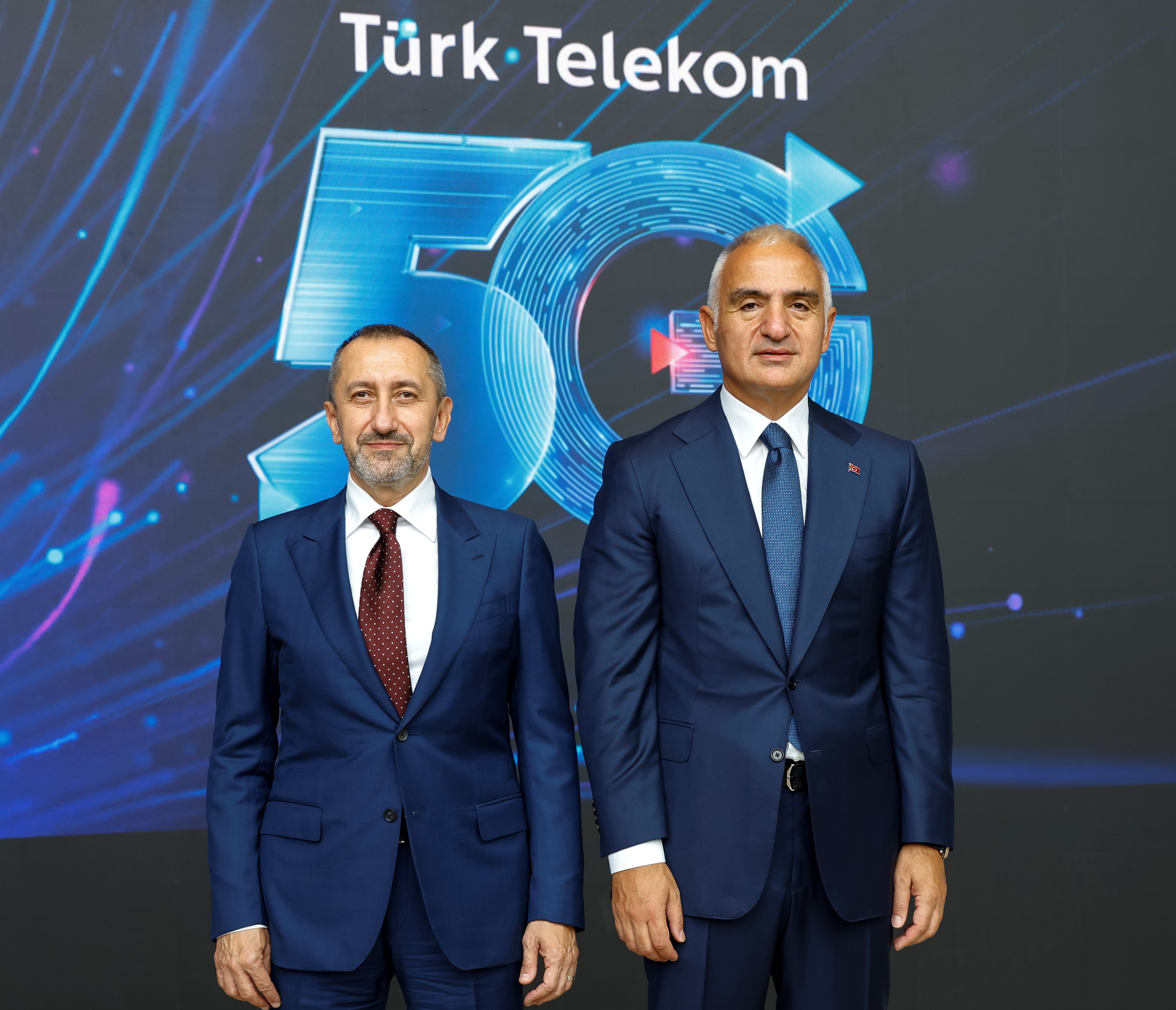 5g teknolojisi ilk kez akmde sanatla bulustu 0 J57TzIWh