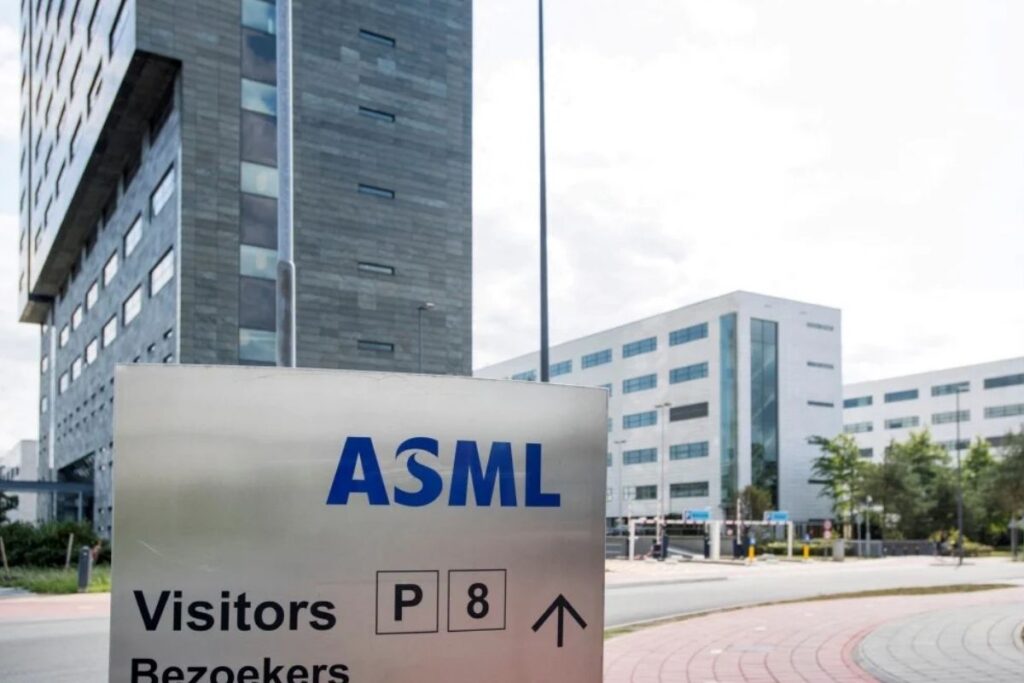 avrupanin en degerli sirketi hollandali yari iletken devi asml oldu FDIDaaQs