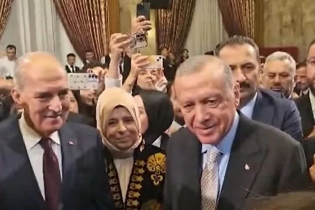 cumhurbaskani erdogan abd baskani trumpa turkiyenin f 35 ucaklari icin para verdigini hatirlattigini soyledi vK3F6OCU