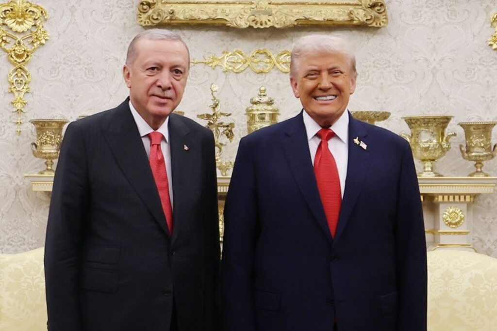 cumhurbaskani erdogan ve abd baskani trump gorustu ikili iliskiler ve gazzedeki son durumu konustu llSbizT9