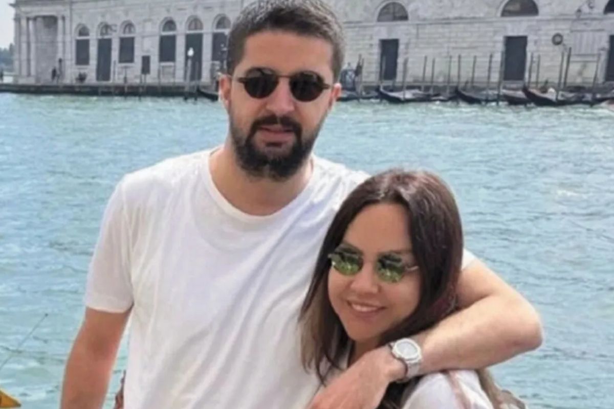 ebru gundesle 15 yillik evliligini sonlandiran is insani murat ozdemir istanbul gecelerinde 1