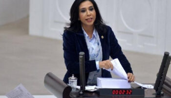 eski chp milletvekili yuksek mimar gulay yedekci 10 yil once bosandigi esinden tehdit aldigi nP8dhsGE